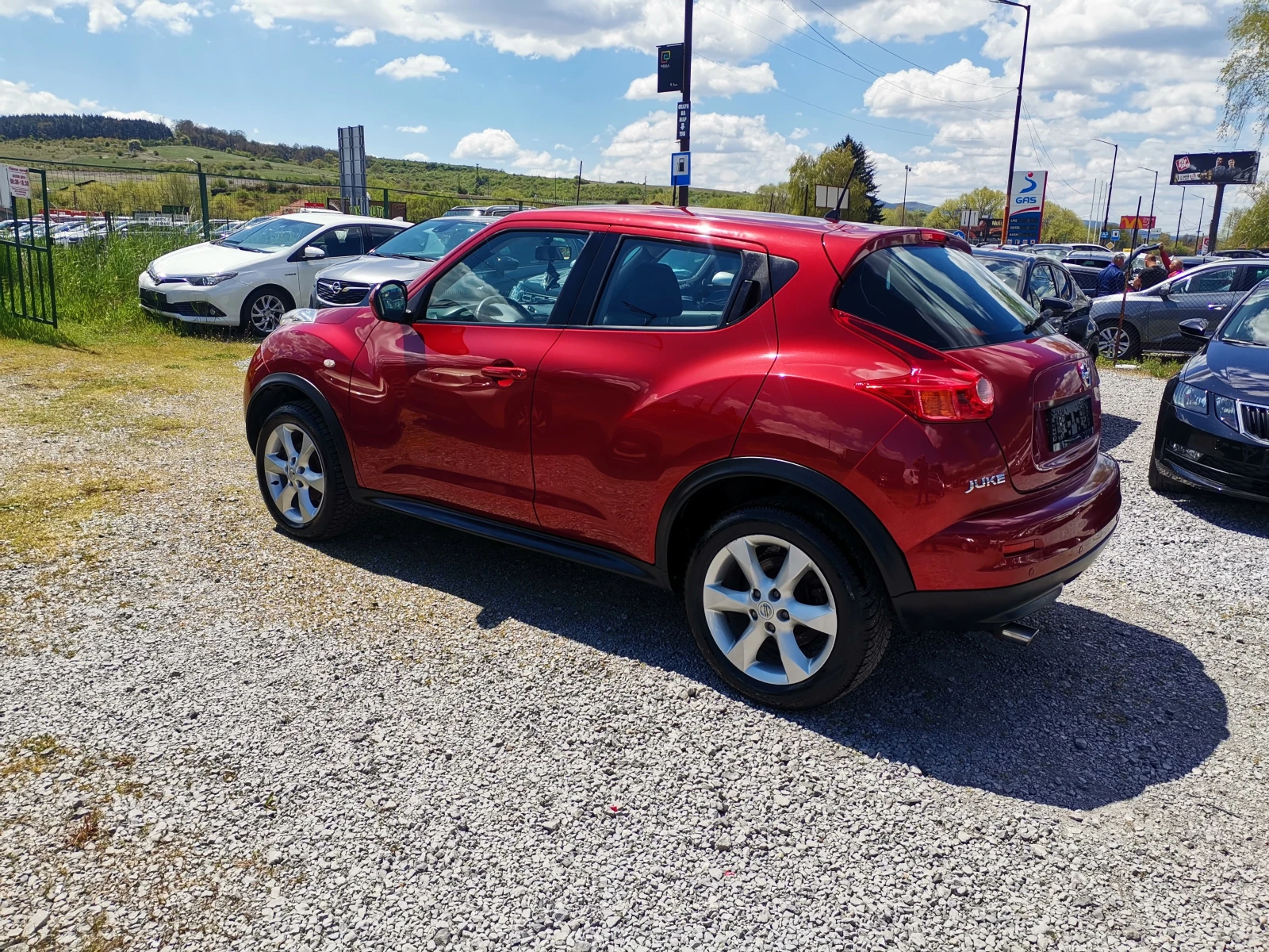 Nissan Juke 1.5DCI, снимка 6 - Автомобили и джипове - 54412746