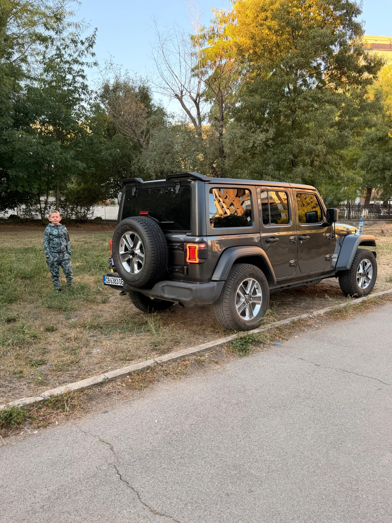 Jeep Wrangler, снимка 11 - Автомобили и джипове - 56192206