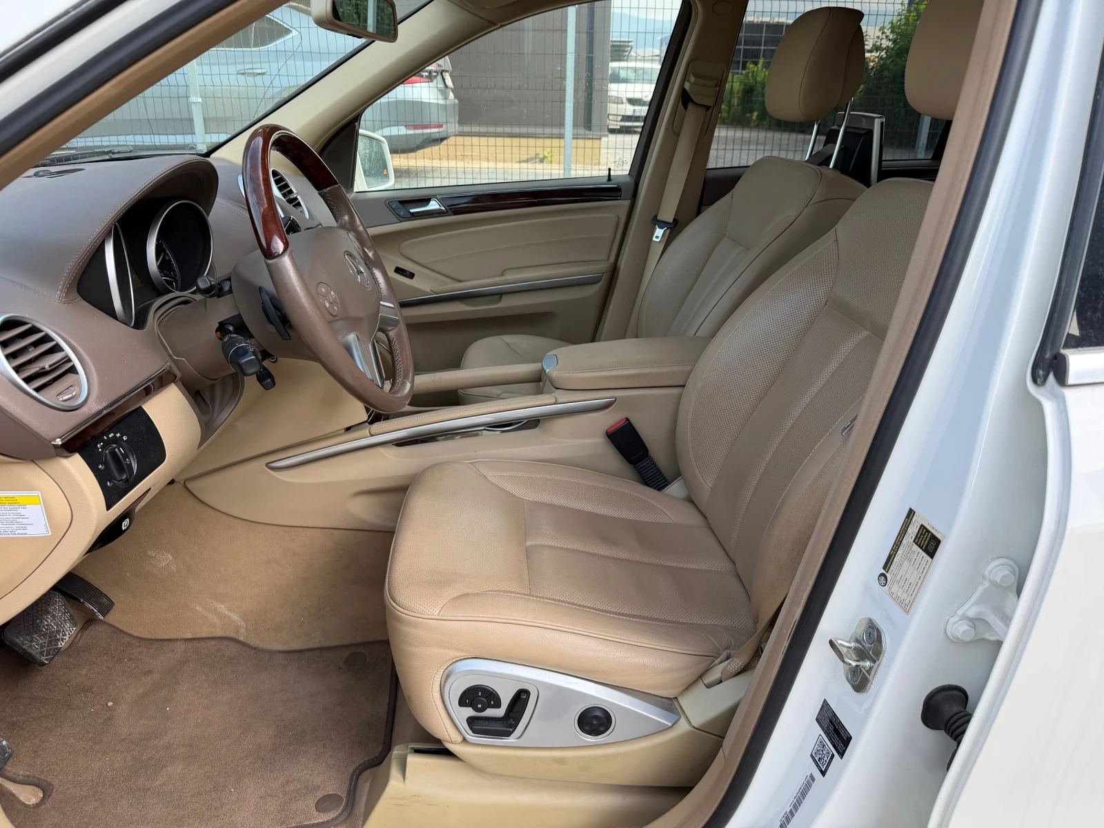 Mercedes-Benz GL 450 4 Matic* Подгрев* Обдух* Face* 131860 КМ С История, снимка 10 - Автомобили и джипове - 54897061