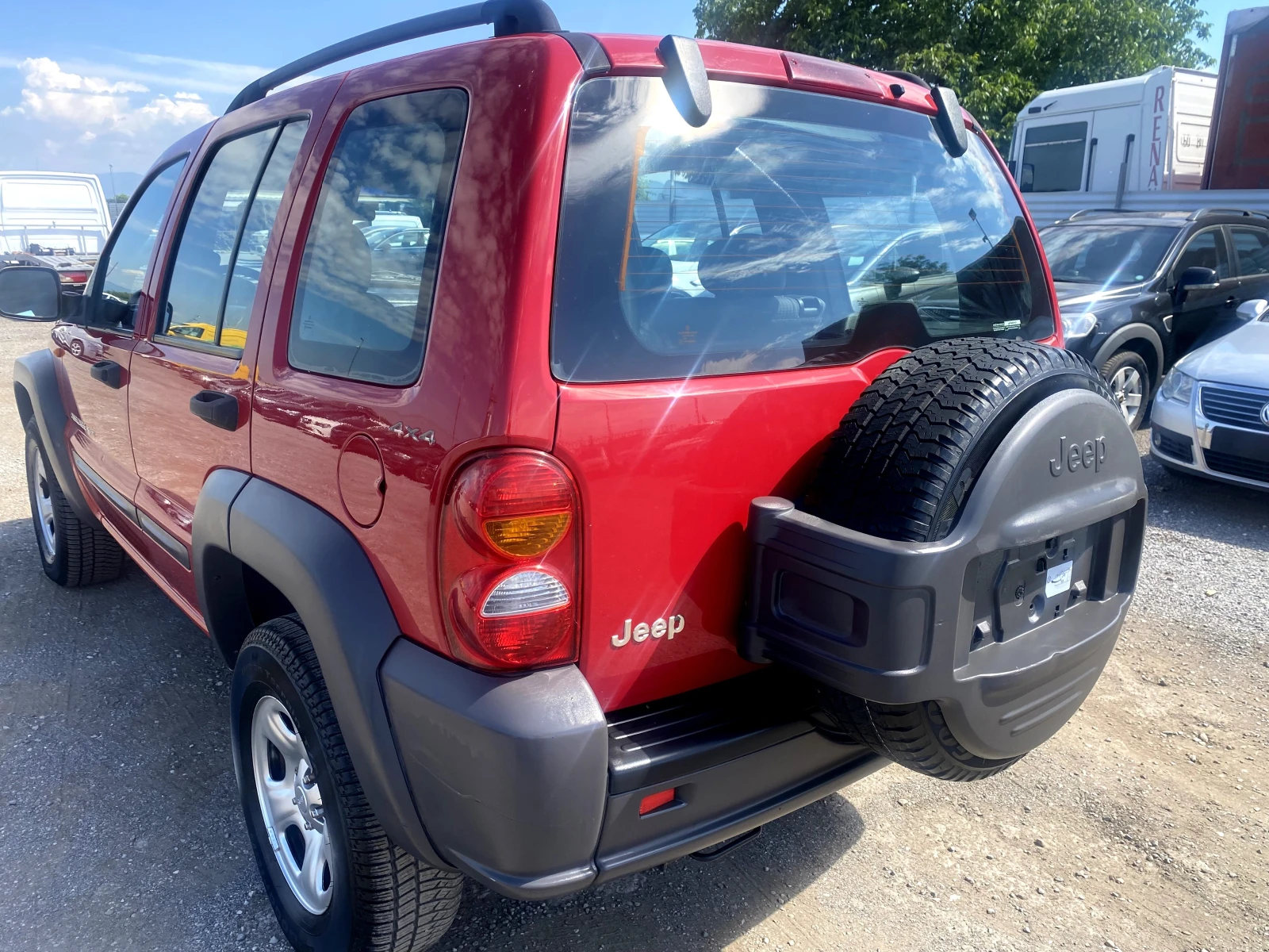 Jeep Cherokee 2.5CRD ITALY 185x.км ТОП СЪСТОЯНИЕ, снимка 4 - Автомобили и джипове - 54939950