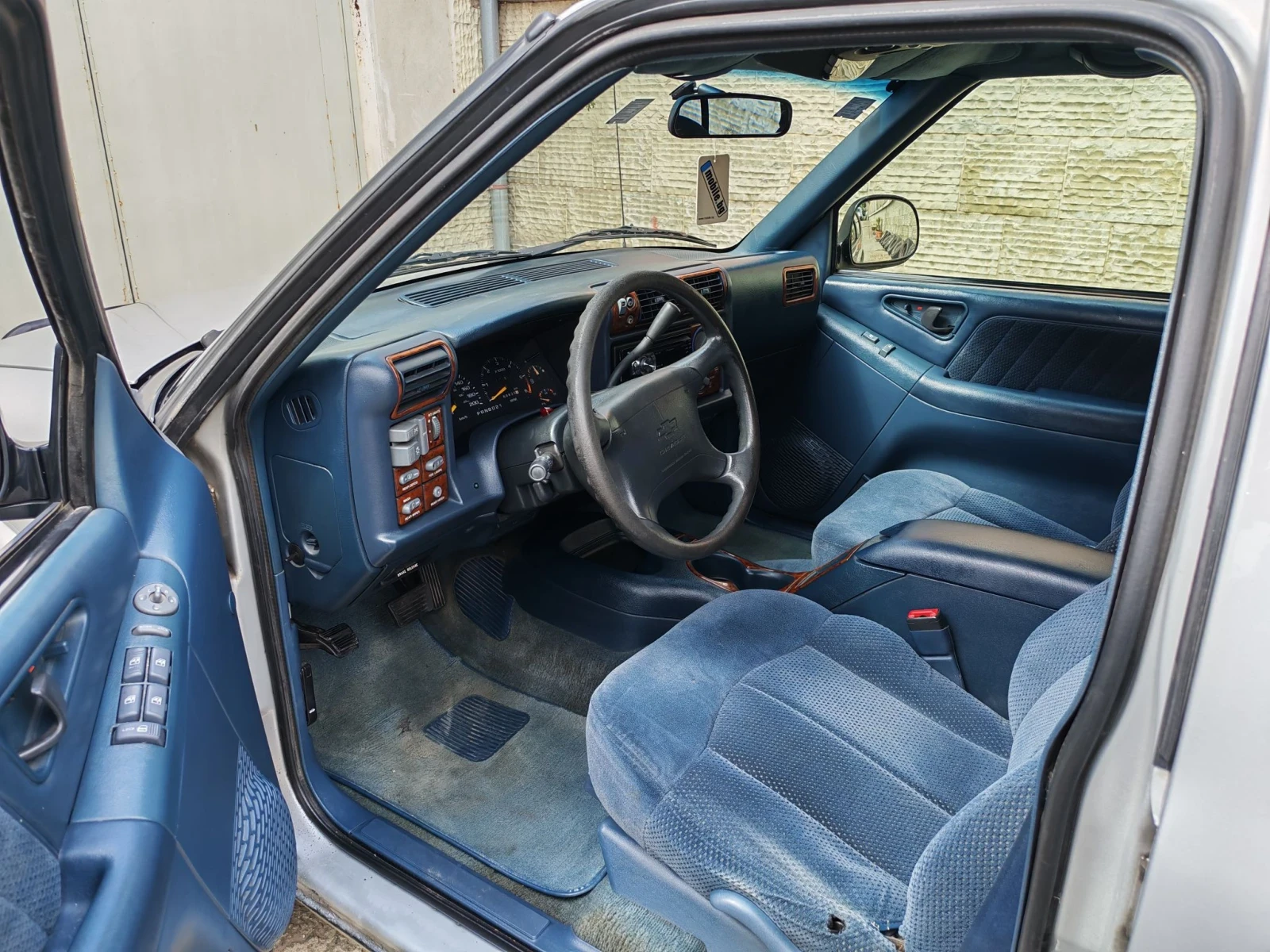 Chevrolet Blazer 4.3 , снимка 6 - Автомобили и джипове - 55843471