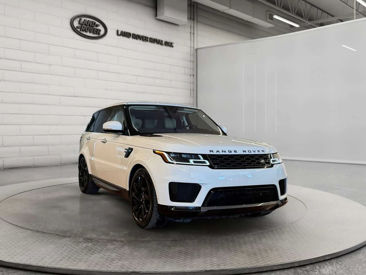 Land Rover Range Rover Sport One Owner | Local Vehicle | Clean CARFAX | No Acci | Mobile.bg � ����������� 3