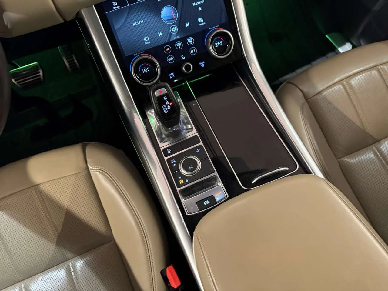 Land Rover Range Rover Sport One Owner | Local Vehicle | Clean CARFAX | No Acci | Mobile.bg � ����������� 15