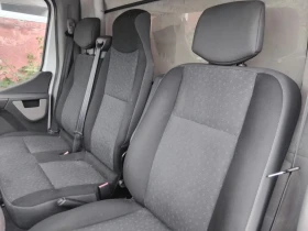 Opel Movano Бордови, снимка 4