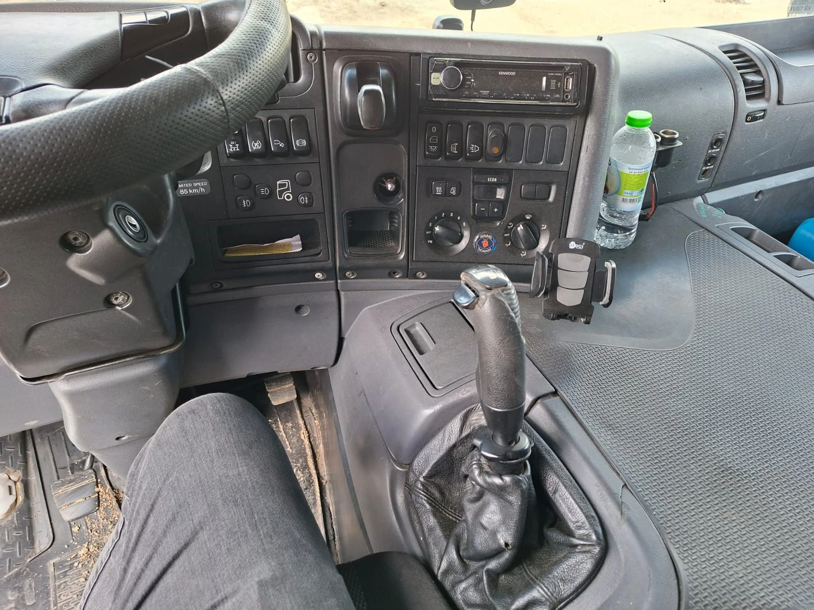 Scania P 380 ЗА 10-КОЛИ, снимка 12 - Камиони - 54313623