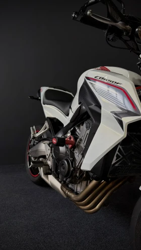 Honda Cb 650F 2016 г. 24 000 км Нов внос ABS Нови Гуми, снимка 8