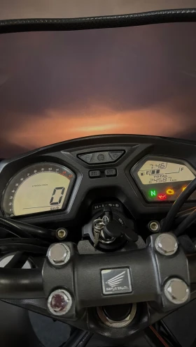 Honda Cb 650F 2016 г. 24 000 км Нов внос ABS Нови Гуми, снимка 13