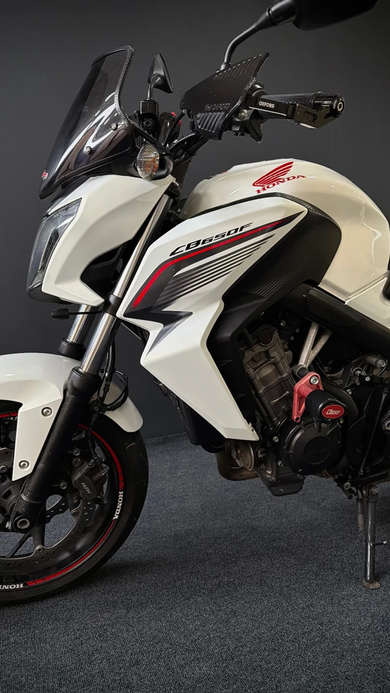 Honda Cb 650F 2016 г. 24 000 км Нов внос ABS Нови Гуми, снимка 9 - Мотоциклети и мототехника - 53502395