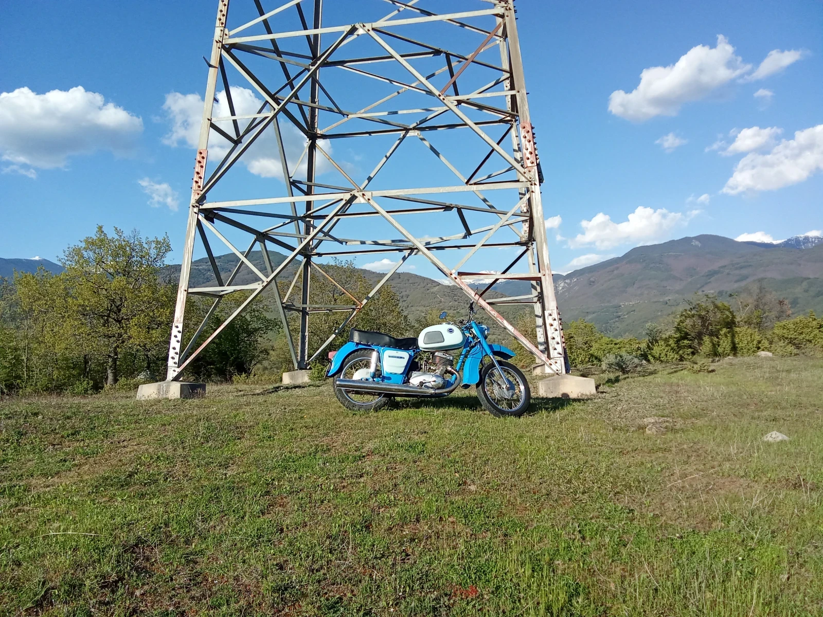 Иж Планета 350, снимка 6 - Мотоциклети и мототехника - 54299113