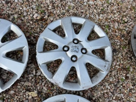 Тасове, снимка 3