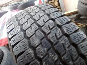 Гуми Зимни 215/70R15, снимка 2