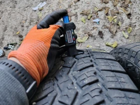 Гуми Всесезонни 255/70R16, снимка 4
