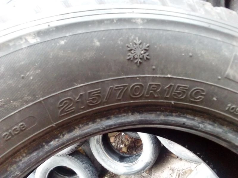 Гуми Зимни 215/70R15, снимка 5 - Гуми и джанти - 20465688