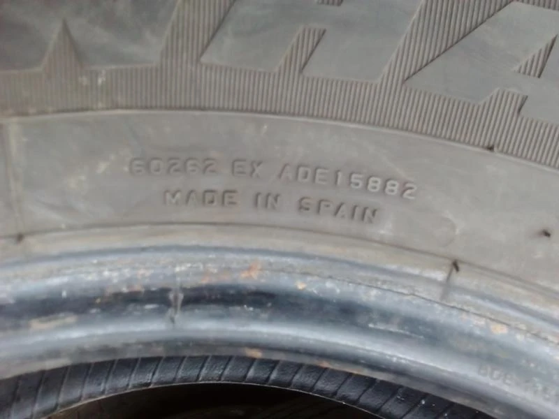 Гуми Зимни 215/70R15, снимка 7 - Гуми и джанти - 20465688