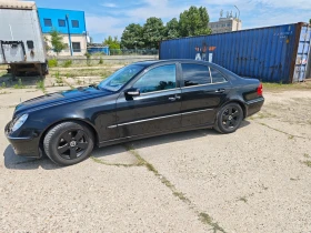 Mercedes-Benz E 320, снимка 3