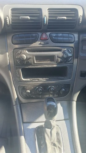 Mercedes-Benz C 220, снимка 8