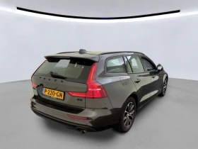 Volvo V60 B3 Momentum, снимка 9