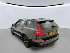 Volvo V60 B3 Momentum, снимка 2