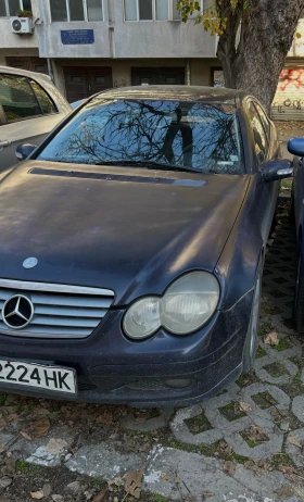 Mercedes-Benz 220, снимка 2