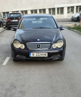 Mercedes-Benz 220, снимка 1