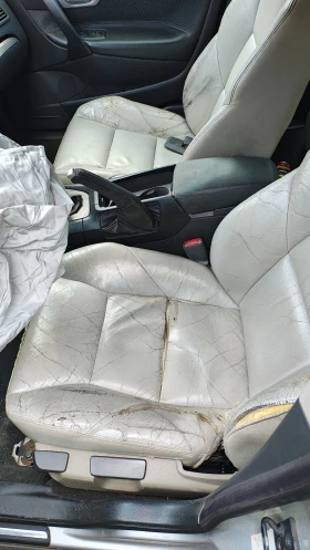 Volvo S60 2.4 BiFuel  | Mobile.bg    6