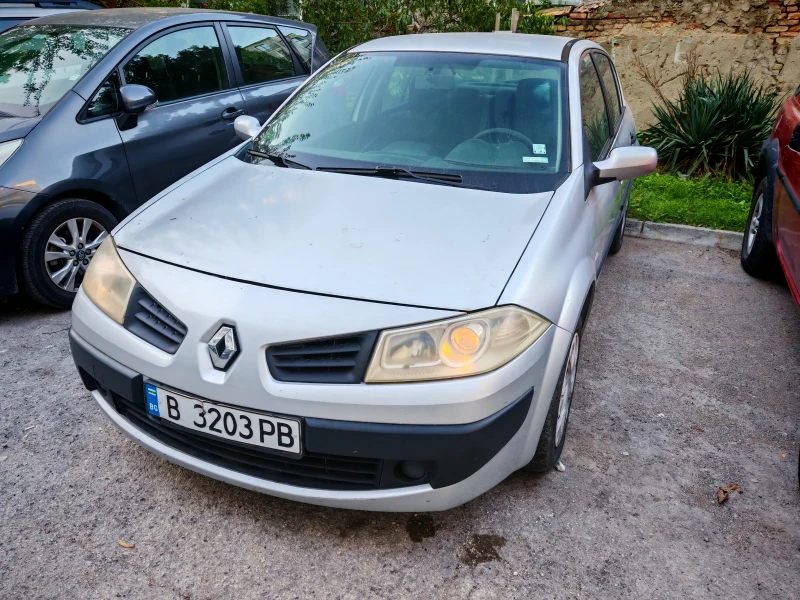 Renault Megane Седан, снимка 2 - Автомобили и джипове - 47644215