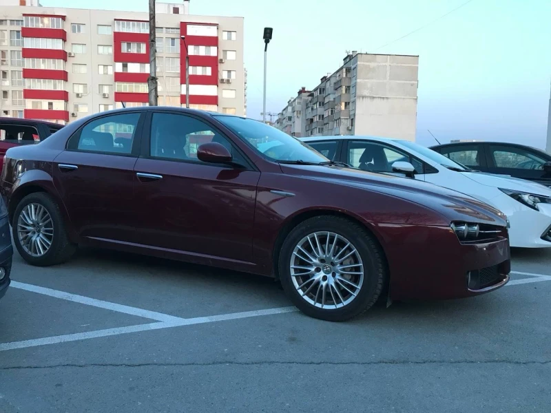 Alfa Romeo 159 Facelift, снимка 2 - Автомобили и джипове - 48013576