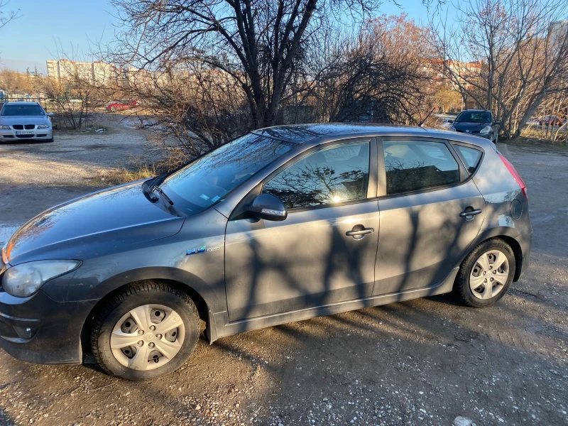 Hyundai I30, снимка 2 - Автомобили и джипове - 48704819