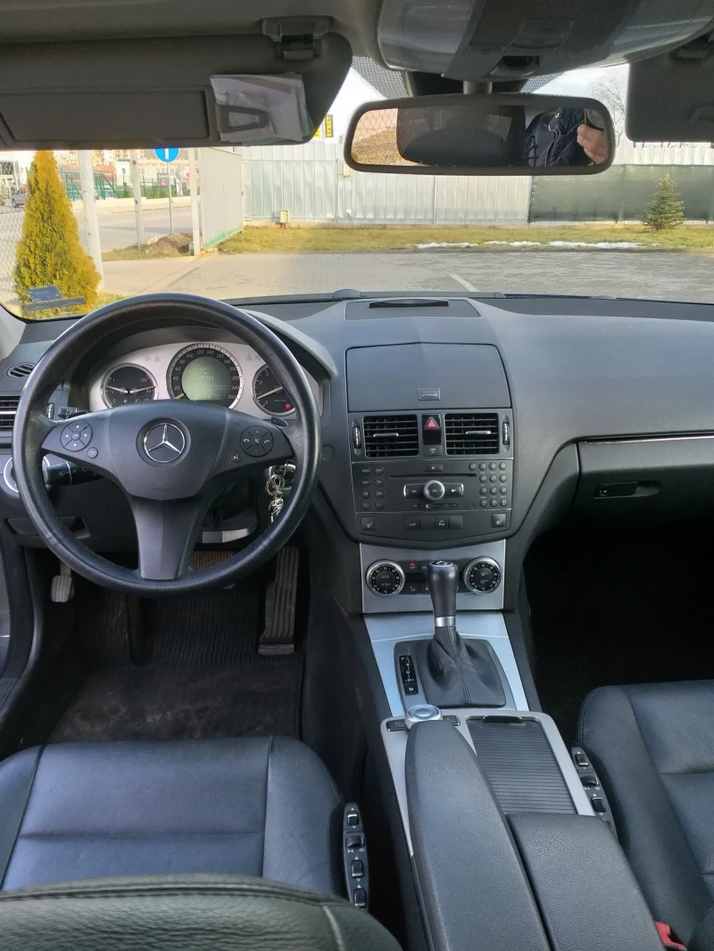 Mercedes-Benz C 350, снимка 3 - Автомобили и джипове - 48755209