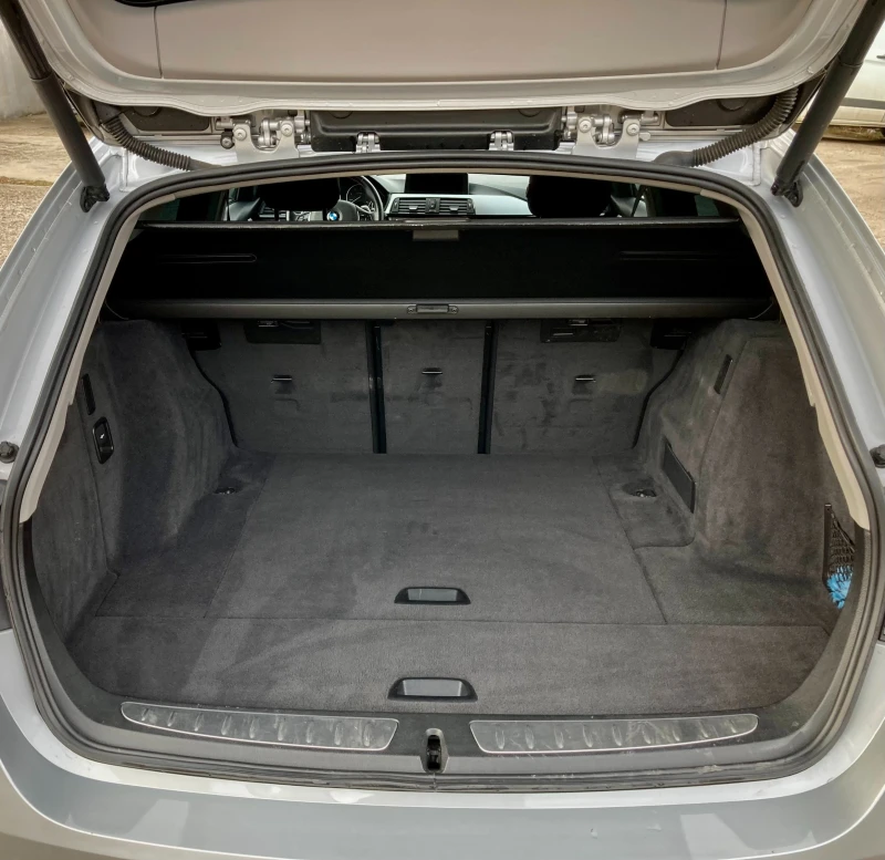 BMW 320 Sport F1 , 184кс, снимка 15 - Автомобили и джипове - 52257798