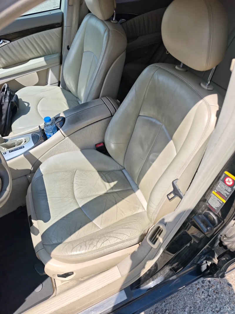 Mercedes-Benz E 320, снимка 12 - Автомобили и джипове - 50848424