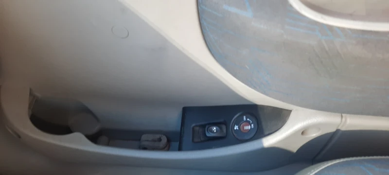 Renault Kangoo, снимка 14 - Автомобили и джипове - 52591396