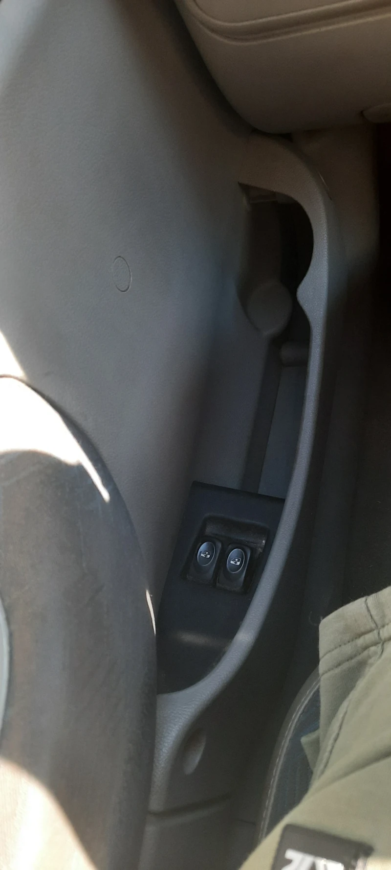 Renault Kangoo, снимка 13 - Автомобили и джипове - 52591396