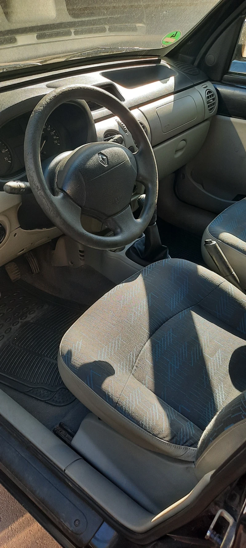 Renault Kangoo, снимка 17 - Автомобили и джипове - 52591396