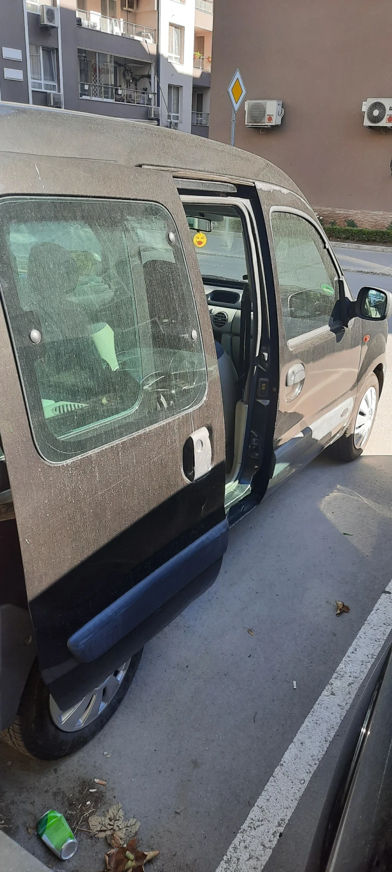 Renault Kangoo, снимка 9 - Автомобили и джипове - 52591396