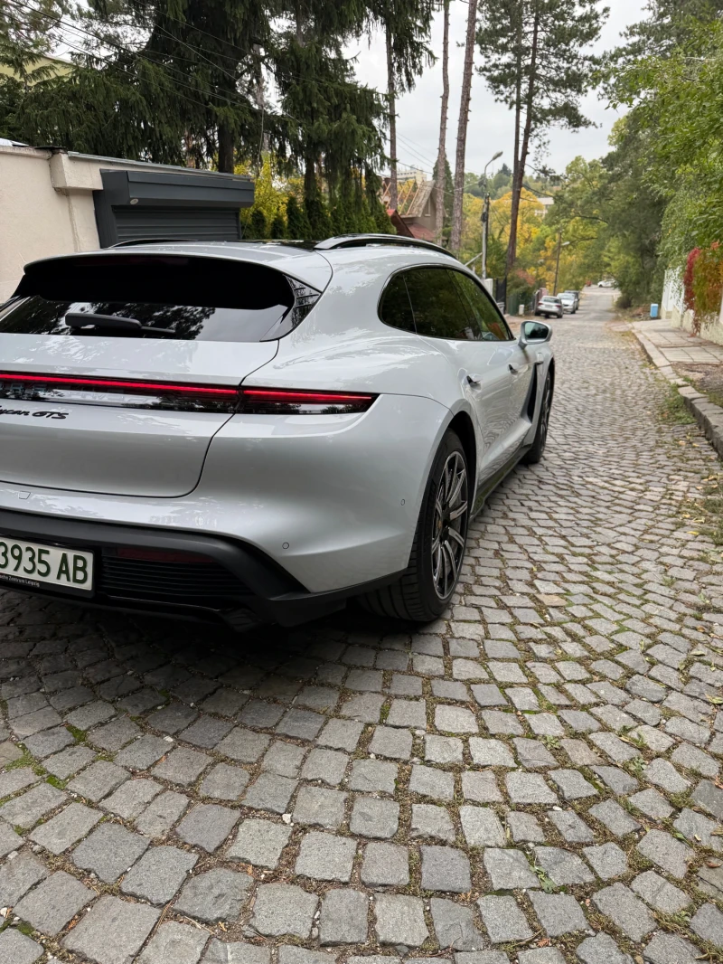 Porsche Taycan GTS, снимка 3 - Автомобили и джипове - 52148334