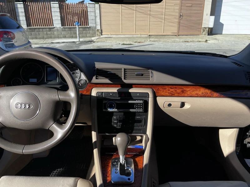 Audi A4, снимка 5 - Автомобили и джипове - 53131644