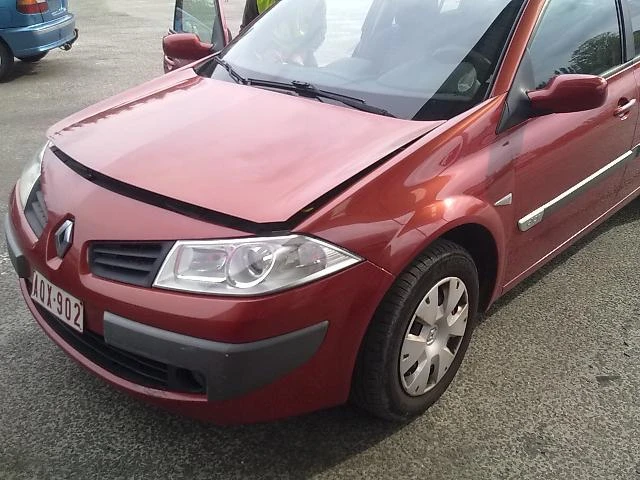 Renault Megane 1.5/1.9 DCi/1.6i  - изображение 9