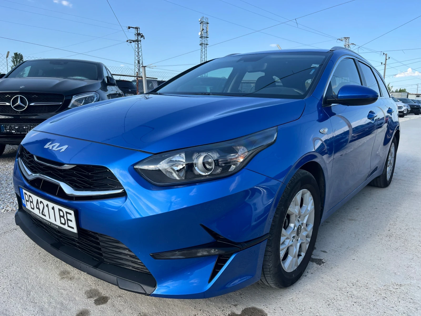 Kia Ceed Гаранция 08/2030 нави, подгрев, , снимка 1