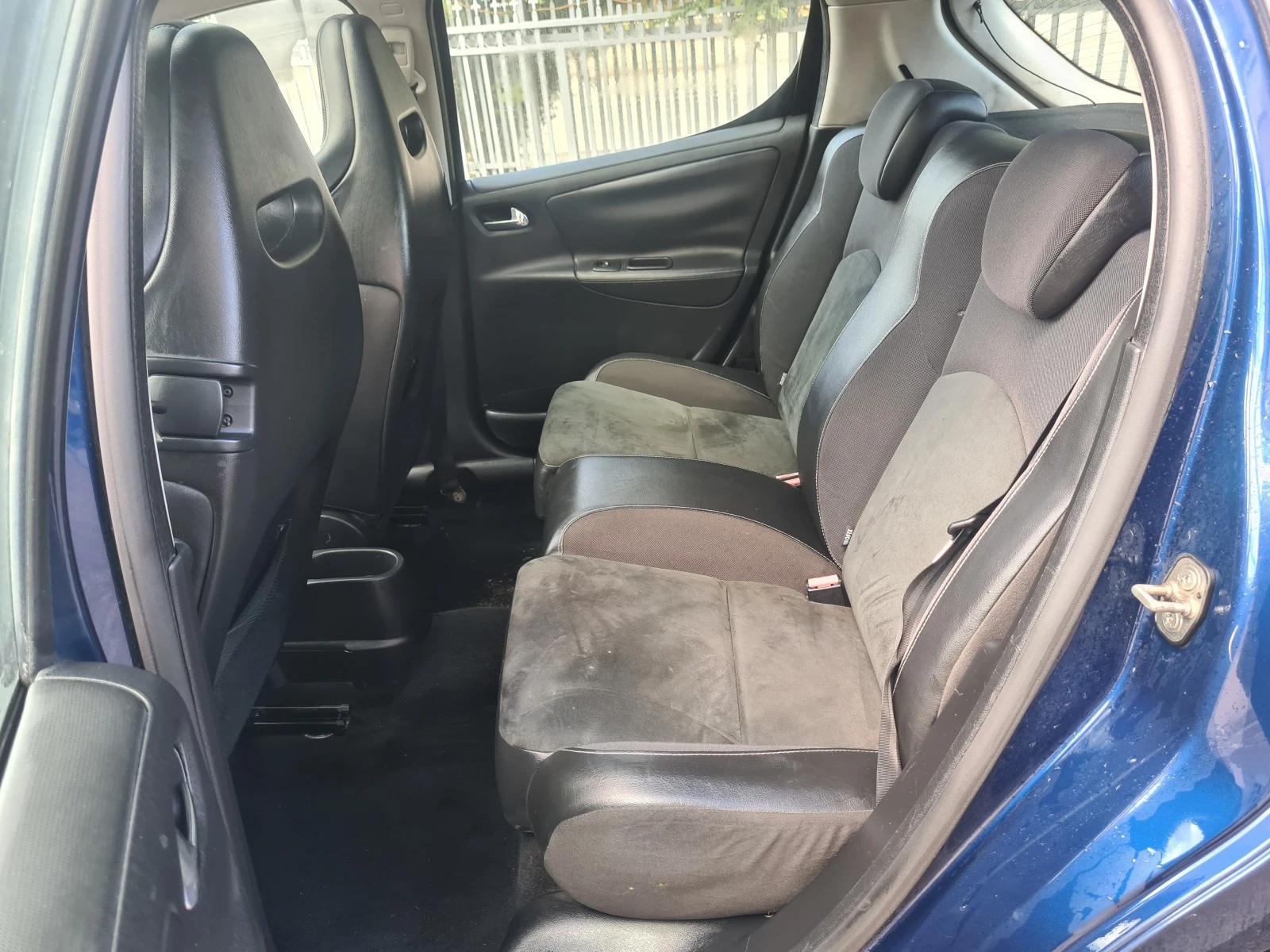 Peugeot 207 1.6HDI 109KC | Mobile.bg — изображение 12