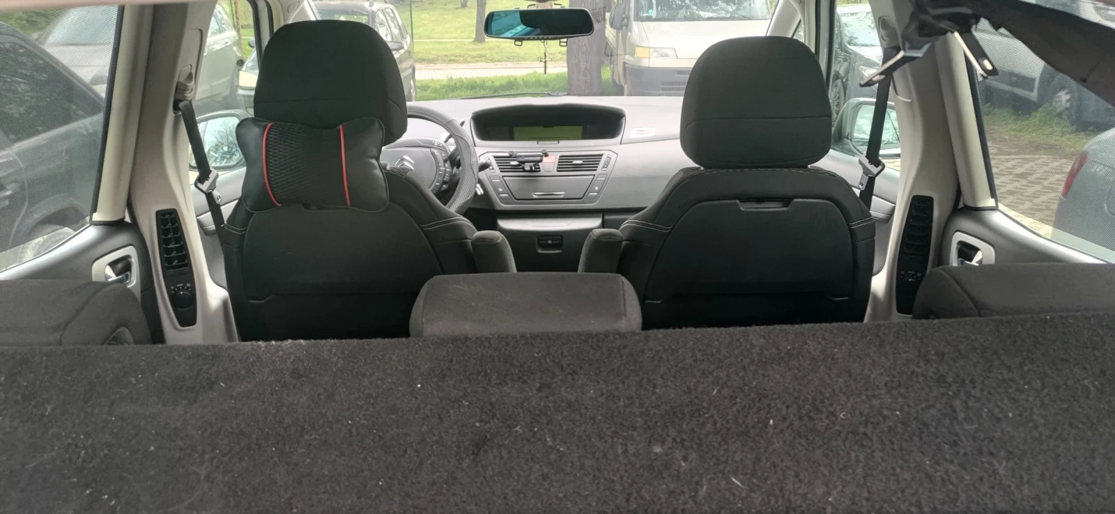 Citroen C4 Picasso 1.6 HDI - изображение 6