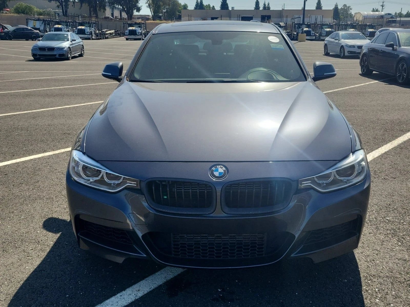 BMW 335  - изображение 5