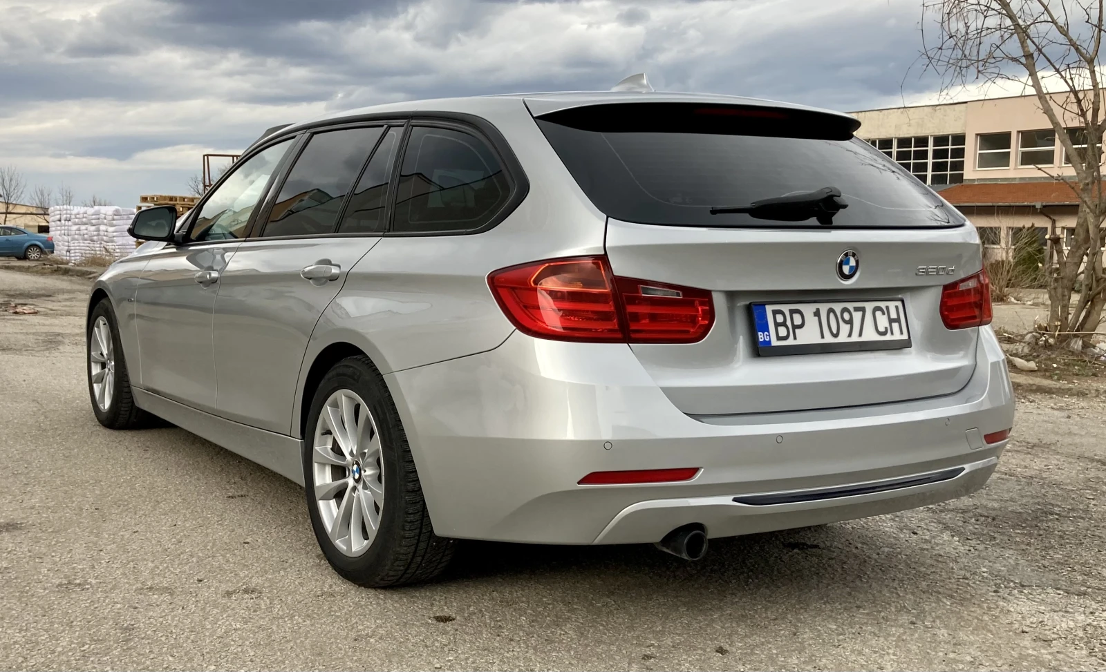 BMW 320 Sport F1 , 184кс - изображение 7