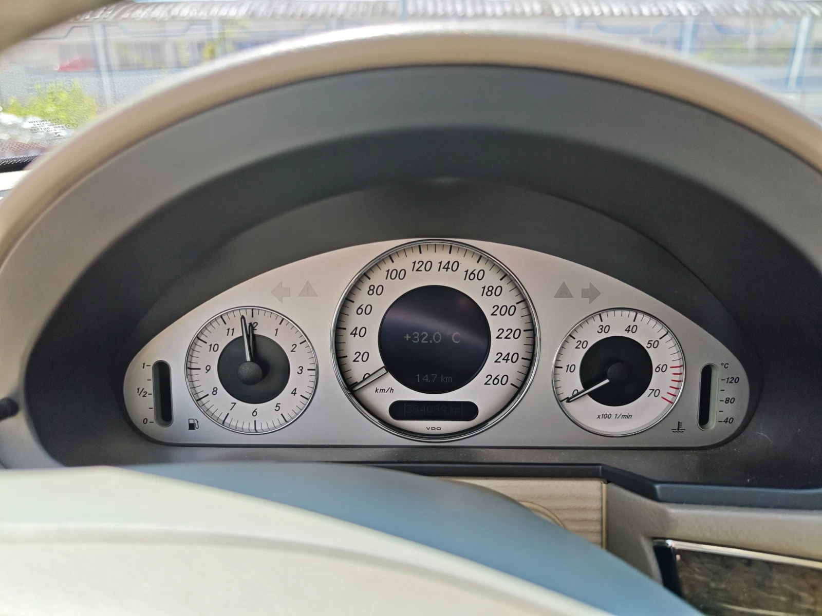 Mercedes-Benz E 320 | Mobile.bg   14