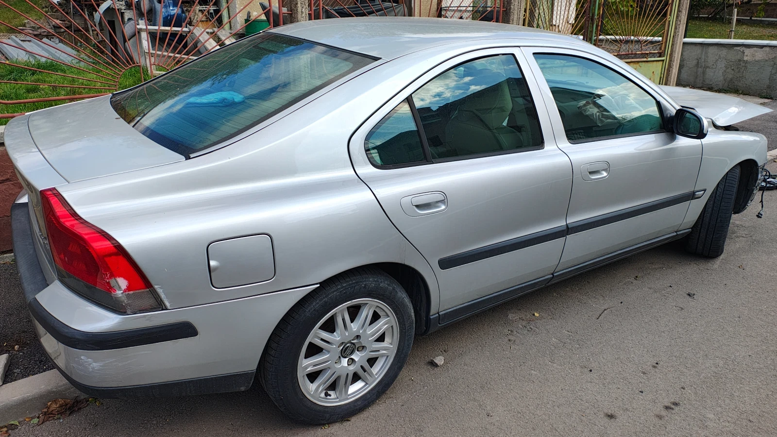 Volvo S60 2.4 BiFuel  | Mobile.bg   2