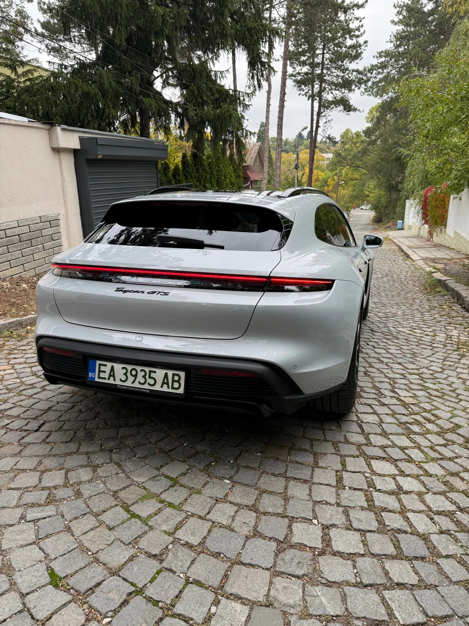 Porsche Taycan GTS - изображение 4