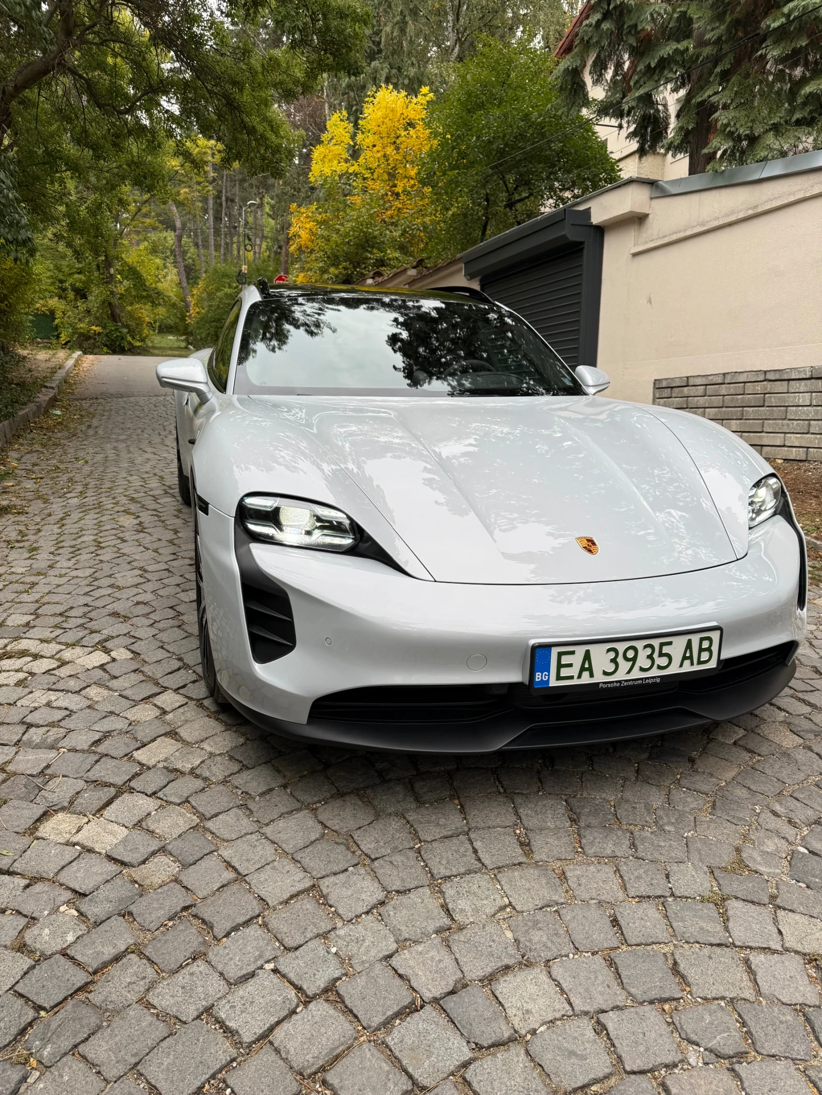 Porsche Taycan GTS - изображение 2