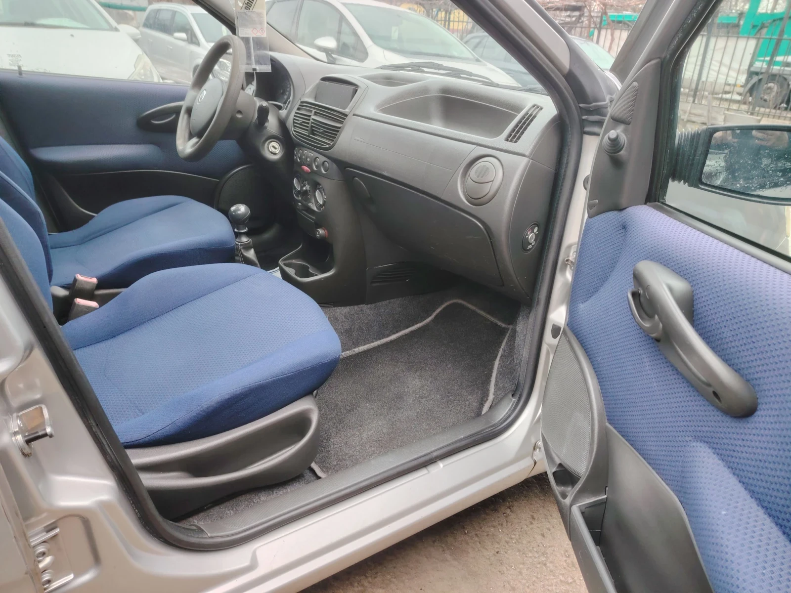 Fiat Punto 1.2 i - изображение 5