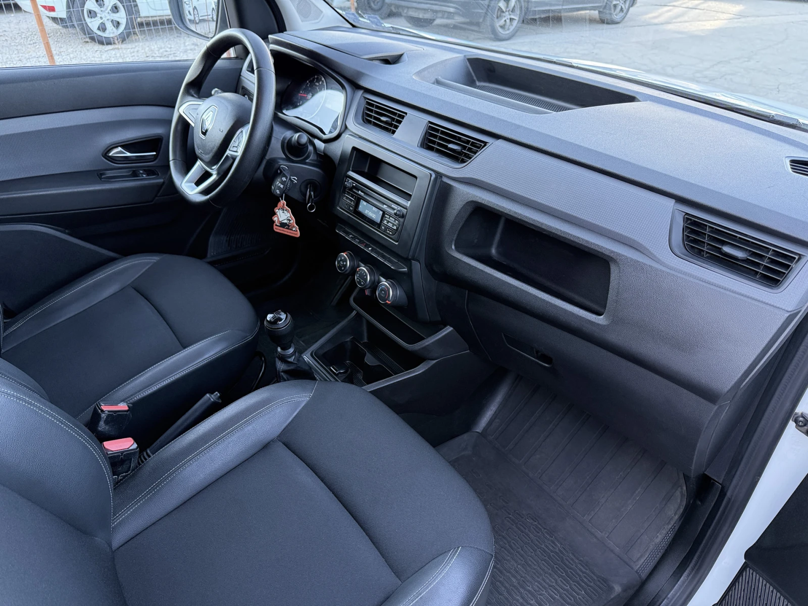 Renault Express 1.3 TCE - изображение 9