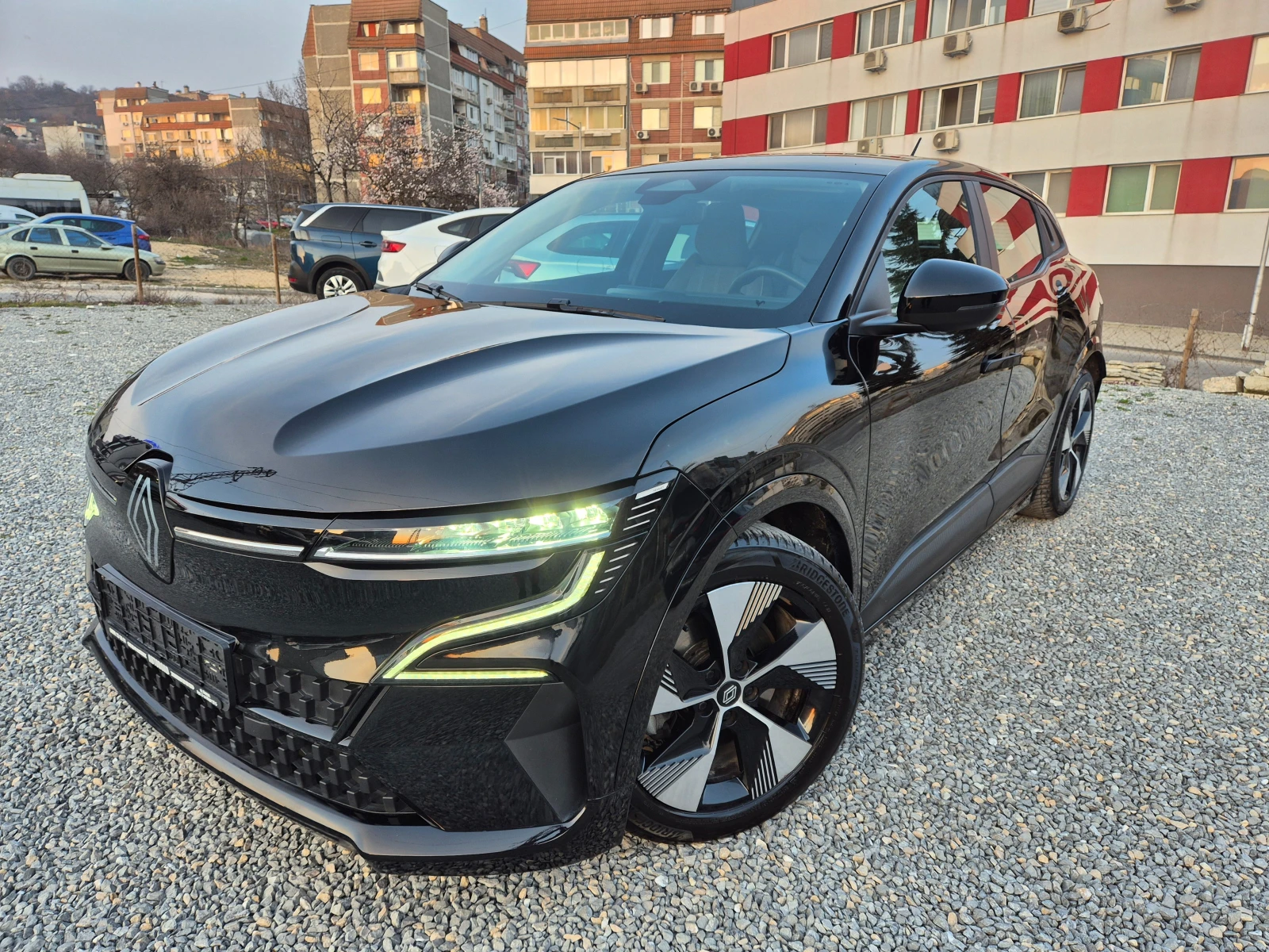 Renault Megane E-TECH-EV 60-220K.S. Equilibre optimum charge